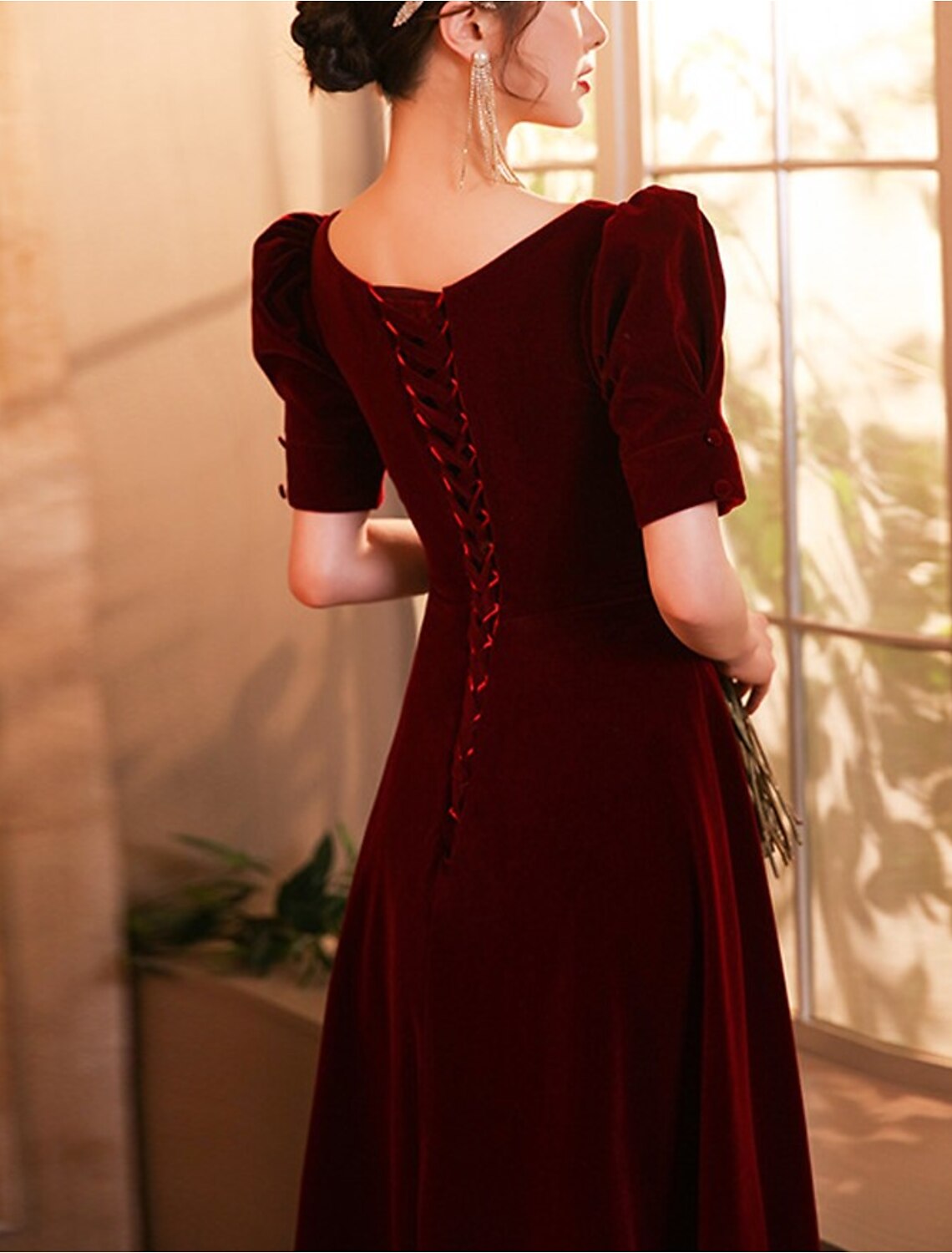 Vestido de cóctel de corte A, elegante, para invitada de boda, para regreso a casa, largo hasta la rodilla, media manga, escote redondo, terciopelo con botones, vestido de fiesta